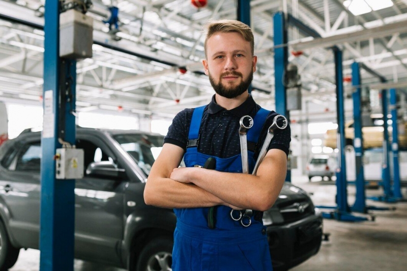 Автослесарь