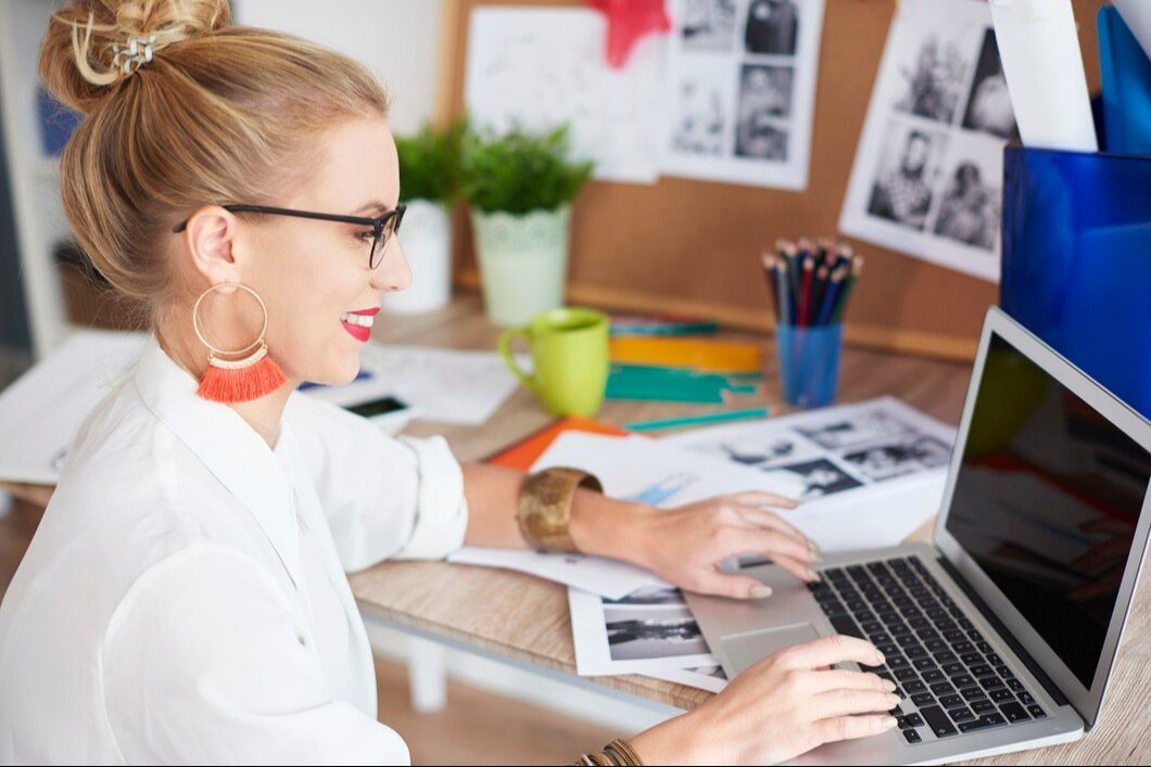 Гибридный формат работы – плюсы и минусы | WOWPROFI